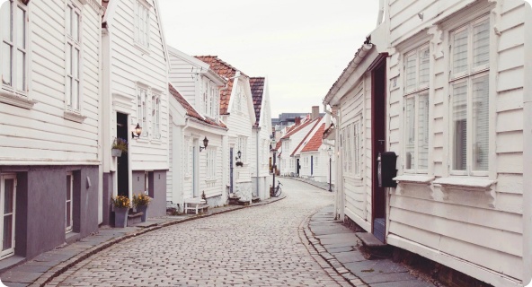 Our company is a large-scale and accredited tour operator